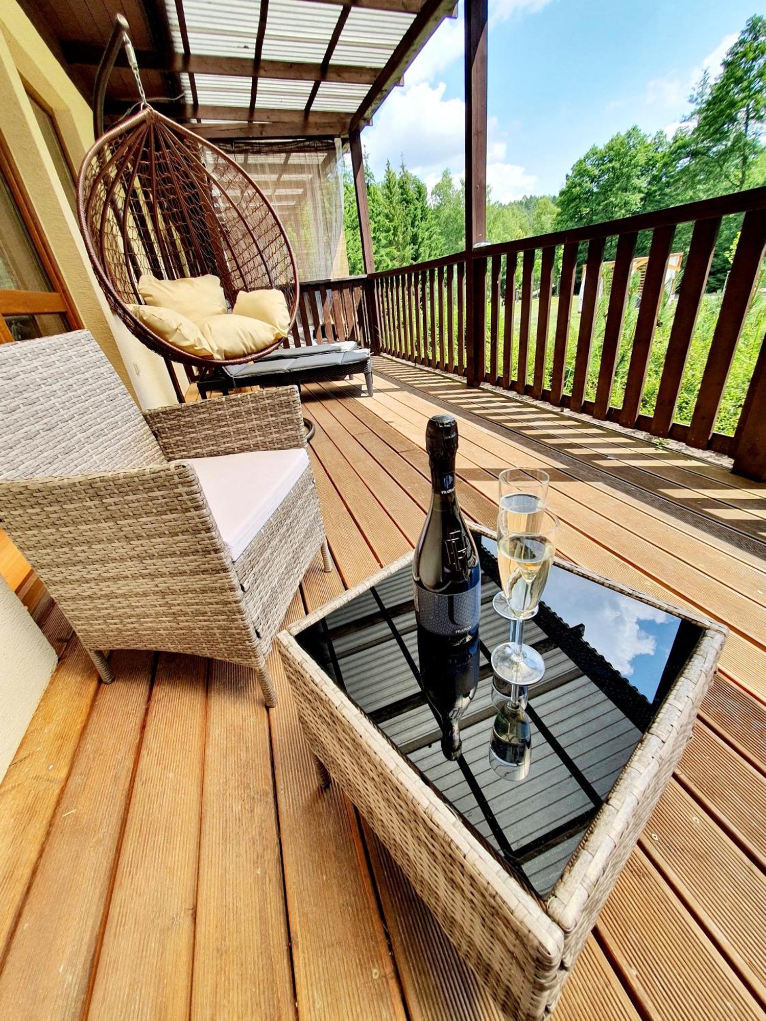 Resort Lesni Lazne Zvánovice Dış mekan fotoğraf